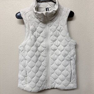 Kirkland Signature Women's Off-White Quilted Vest